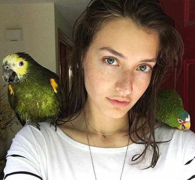 Laura Bartles