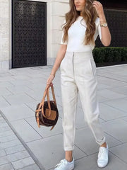 Stilvolle, hochgeschnittene Hose