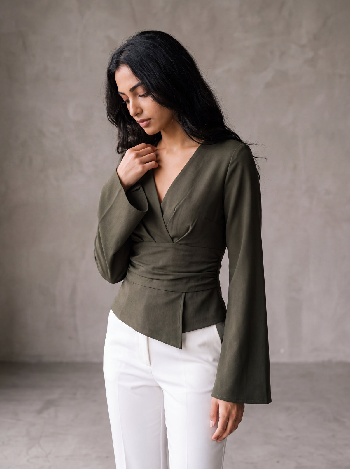 ELVANNE Wickelbluse