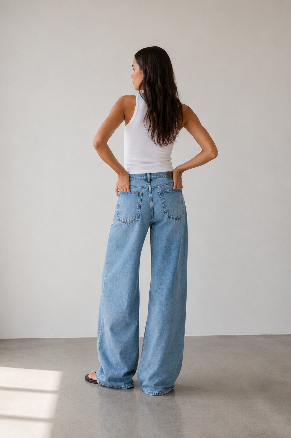 LIVA Relaxed Denim
