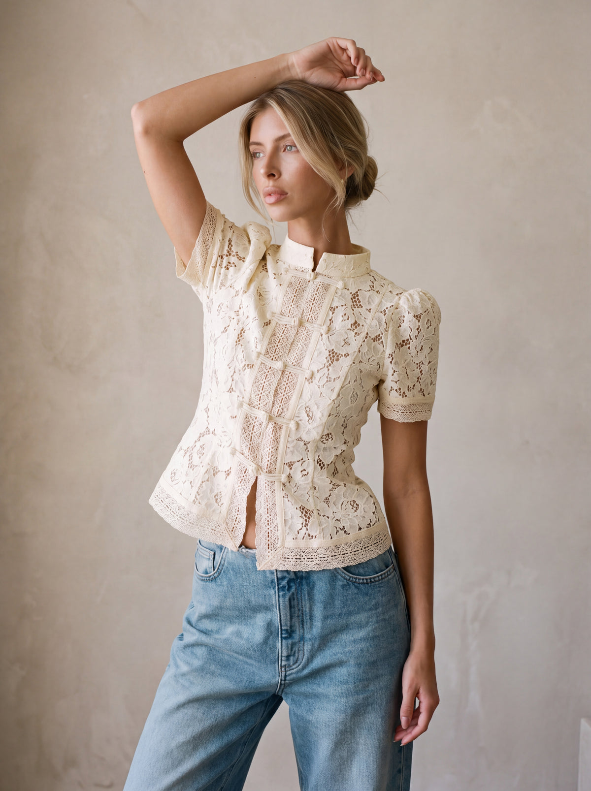 ÉTOILE Dentelle Bluse